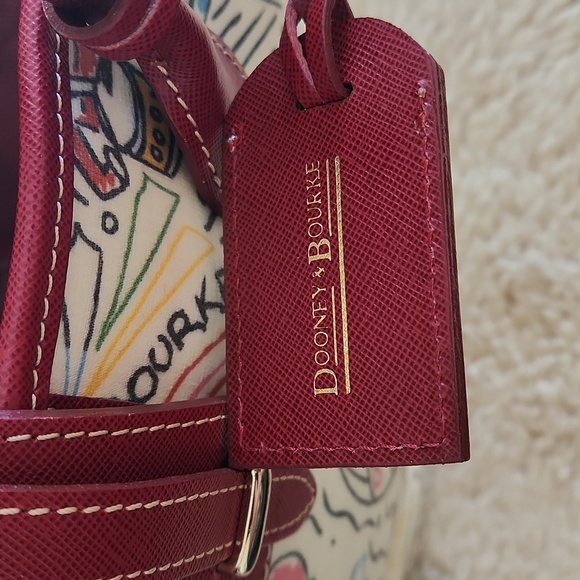 NWOT Rare Dooney & Bourke North/South Cindy Macy's Parade Collectible Tote ๐๐ฅ - Picture 6 of 17